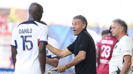 Danilo Pereira critica Luis Enrique: «Não se pode agradar a todos…»