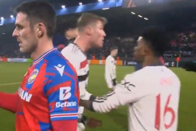 Amorim e a discussão no relvado entre dois jogadores no United: «É perfeito»