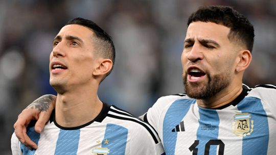 Di María e Otamendi celebram segundo aniversário da passagem à final do Mundial 2022