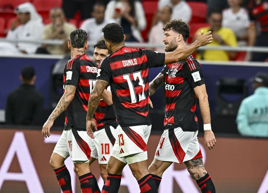 Festejos do Flamengo diante do Pyramids - Foto: Noushad Thekkayil/EPA
