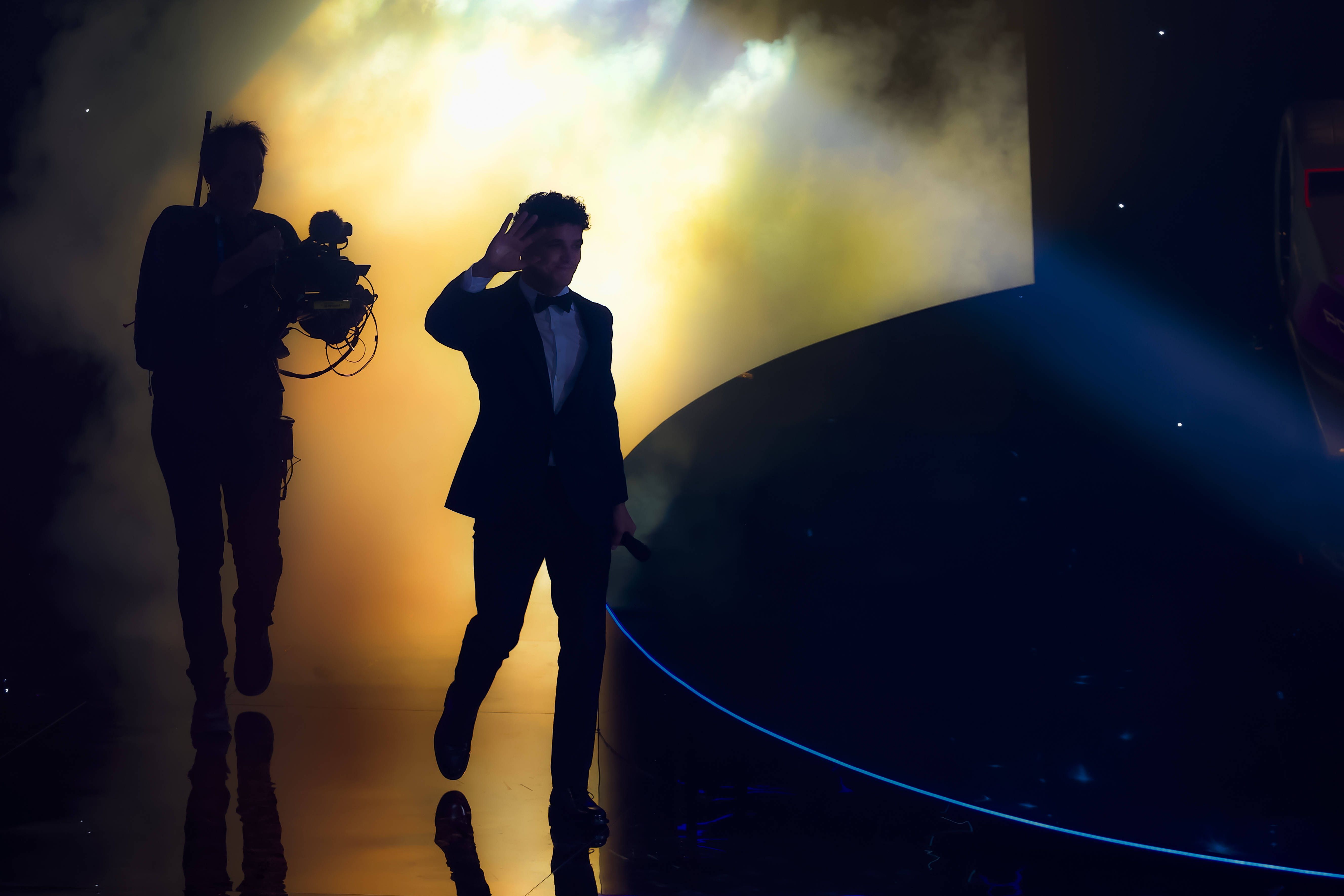 Lando Norris recebeu, na sexta-feira, o primeiro título de campeão do Mundo de Fórmula 1