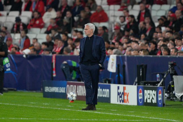 Benfica, de José Mourinho, joga hoje, 14 de dezembro, em casa do Moreirense