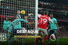 Caricato: Saka muito perto do golo olímpico, mas foi... autogolo