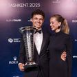 Lando Norris recebeu, na sexta-feira, o primeiro título de campeão do Mundo de Fórmula 1 e teve a companhia da namorada, a atriz portuguesa Margarida Corceiro