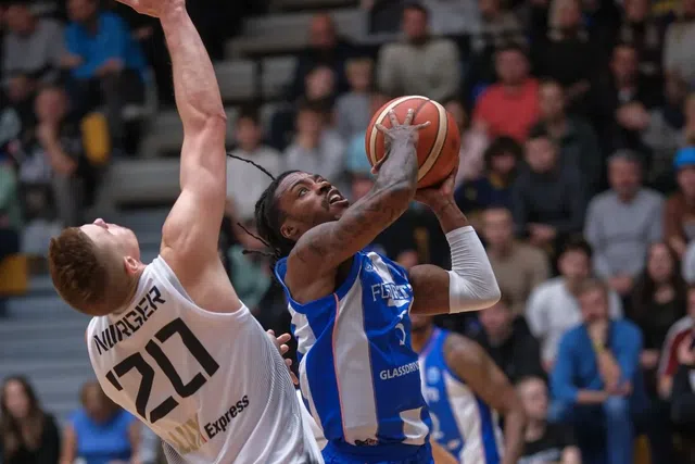 CAB-FC Porto adiado devido ao mau tempo na Madeira - Foto: FIBA