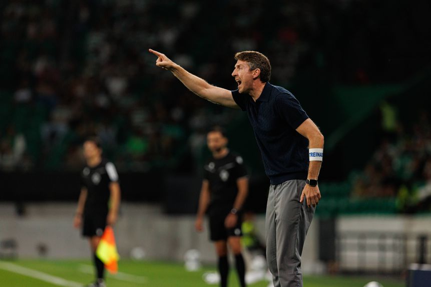 Vasco Seabra, treinador do Arouca