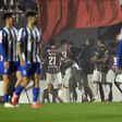Última derrota do FC Porto na Liga foi com o E. Amadora, na Reboleira. No Dragão, a história é outra - Foto: Miguel Nunes