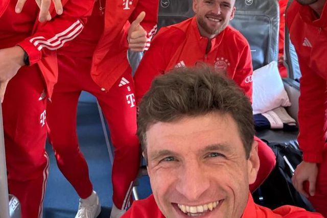 Guerreiro e Dier nos convocados do Bayern para estágio em Portugal