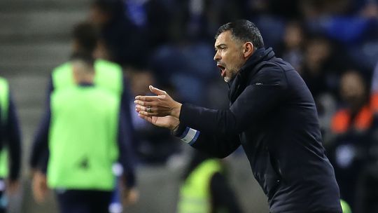 Sérgio Conceição: «Os jogadores desfrutam em campo, mas não é com malabarismo»