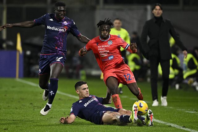 Udinese de João Ferreira empata com a Fiorentina e Cagliari vence o Bolonha