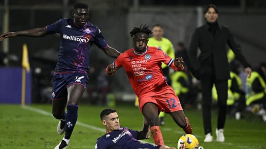 Udinese de João Ferreira empata com a Fiorentina e Cagliari vence o Bolonha