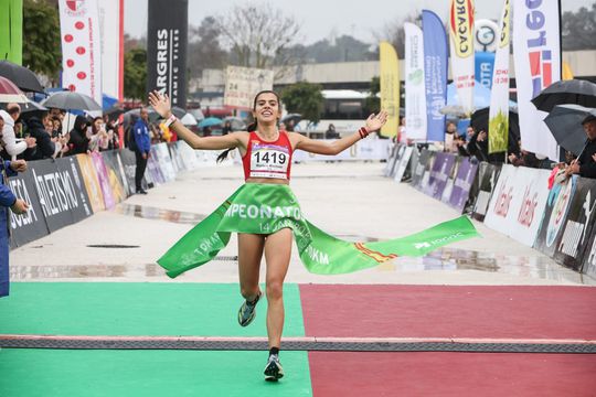 Isaac Nader e Mariana Machado campeões nacionais de estrada