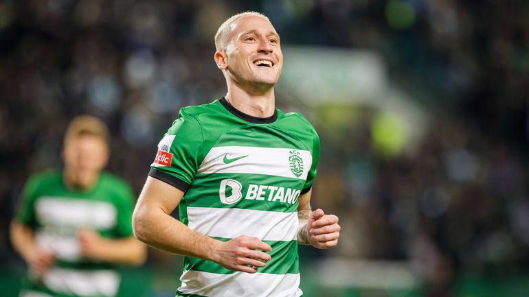 Sporting: Nuno Santos já está em Londres a sonhar com Prémio Puskás