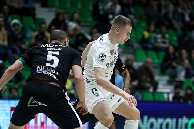 Sporting empata e deixa fugir SC Braga no topo