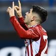 Olympiakos de Carvalhal vence com golo de Fran Navarro e assistência de Gelson