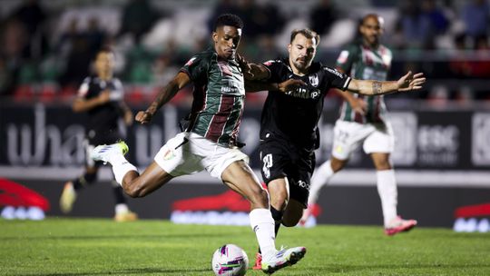 Mercado: André Luiz com trio de interessados na Liga