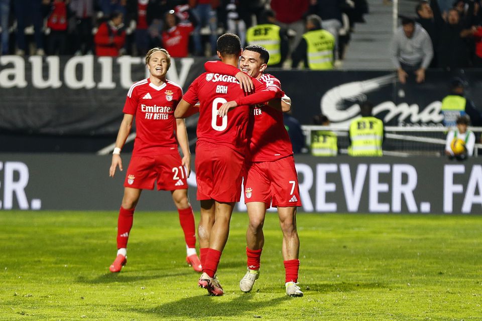 Vídeo: Bah faz o terceiro do Benfica no Algarve