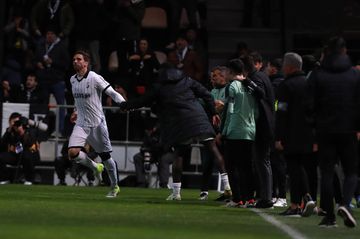 Vídeo: Tomané abre o marcador frente ao Benfica