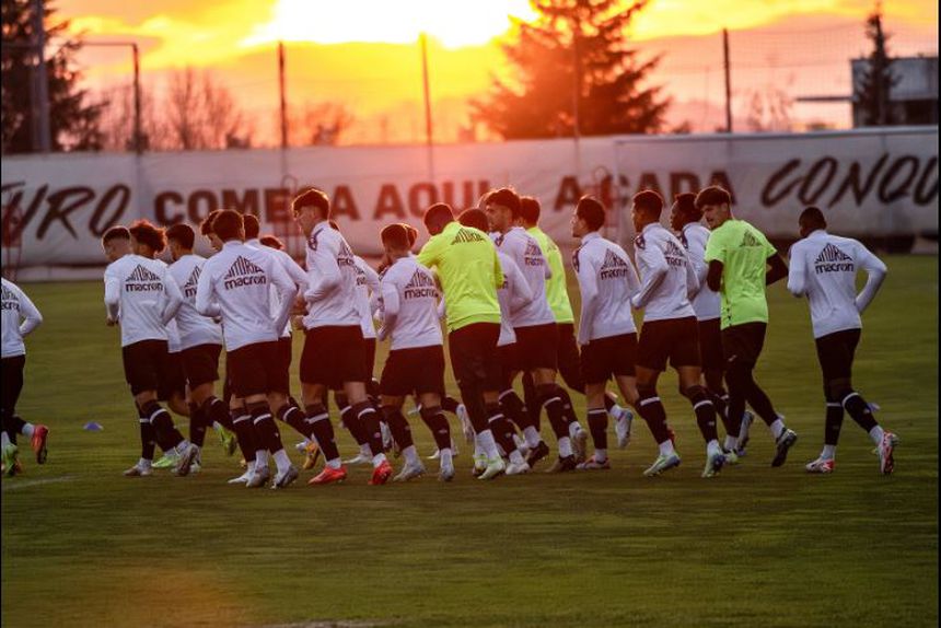 Daniel Sousa vai sair do Vitória de Guimarães, Luís Freire vai entrar, e treino passou desta manhã para a parte da tarde