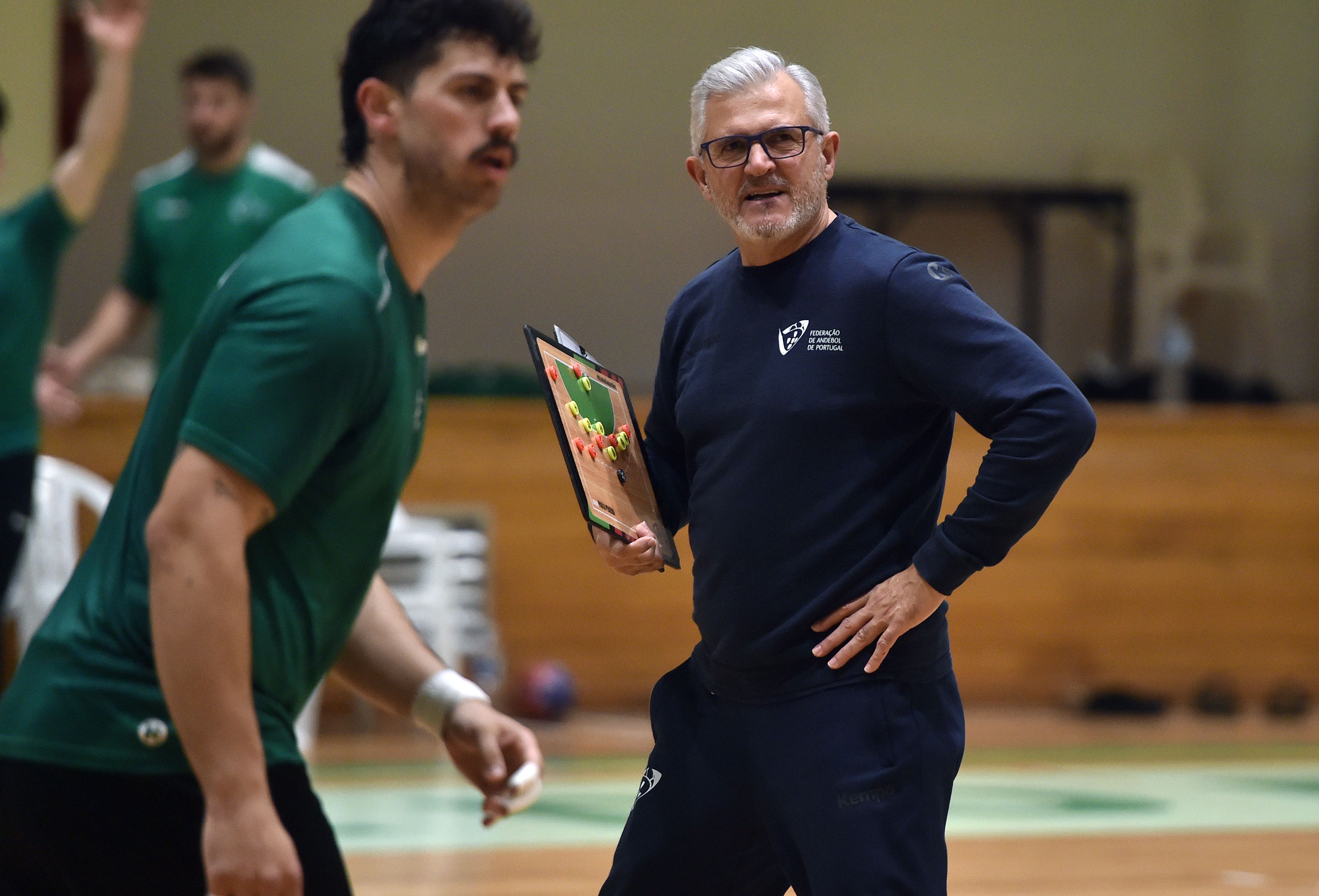 Portugal inicia Mundial de olho no «impossível» e com reforço de última hora