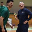 Paulo Jorge Pereira no treino da Seleção de andebol