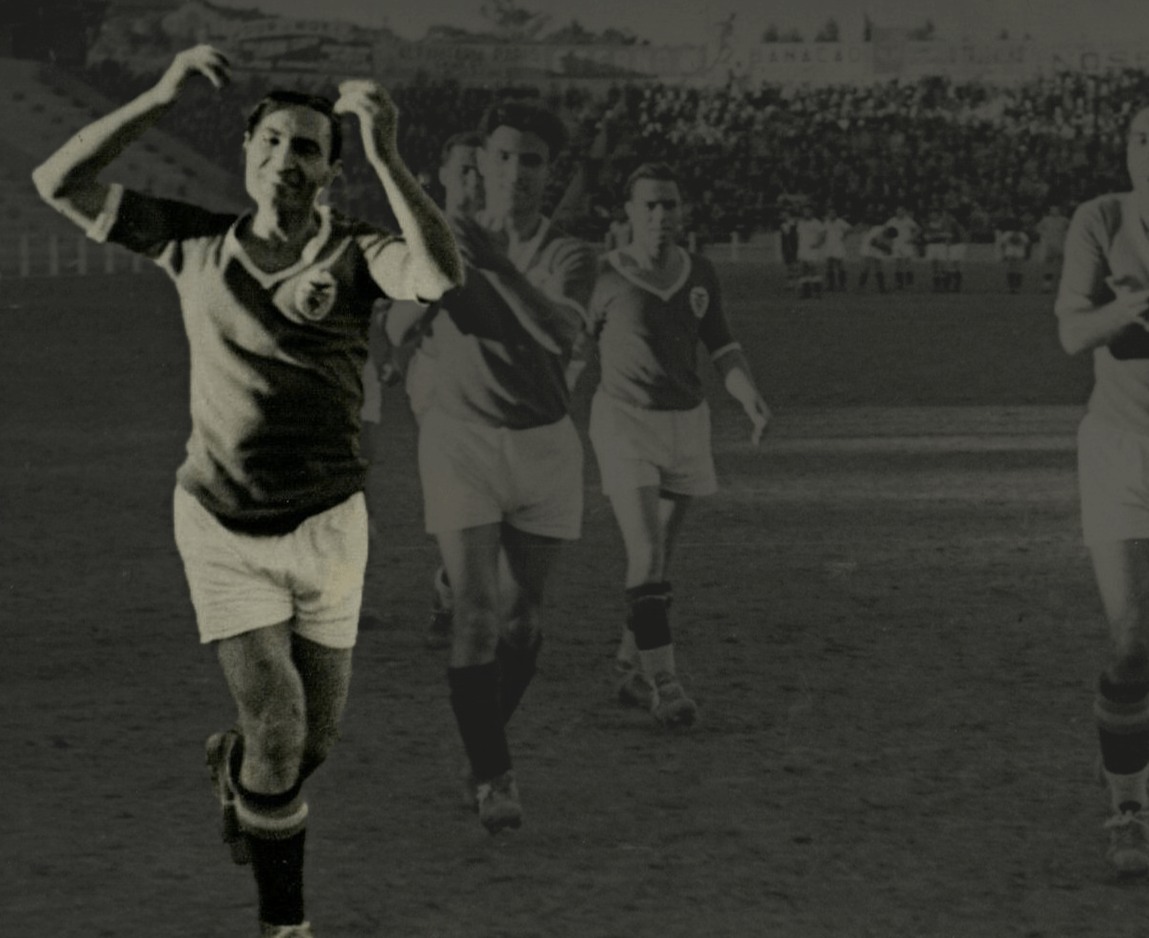 Valadas (Benfica) - três golos em duelos entre Benfica e FC Porto na Taça de Portugal - Foto: Museu Benfica - Cosme Damião