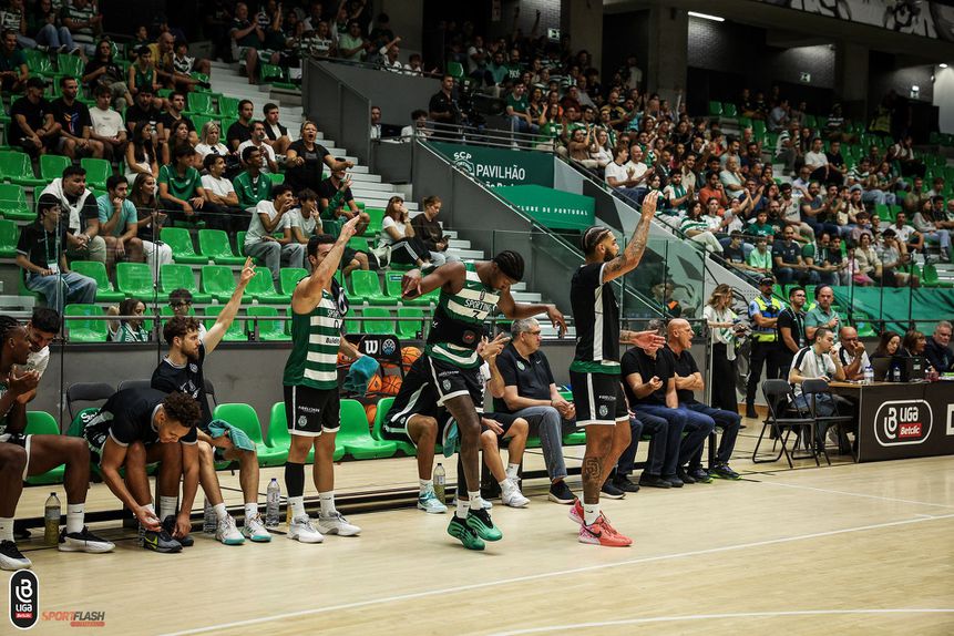 Equipa de basquetebol do Sporting - Foto: FPB