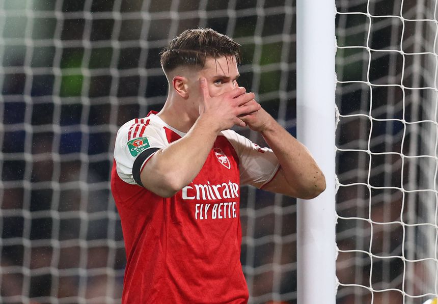 Gyokeres a fazer a máscara pela primeira vez em 2026