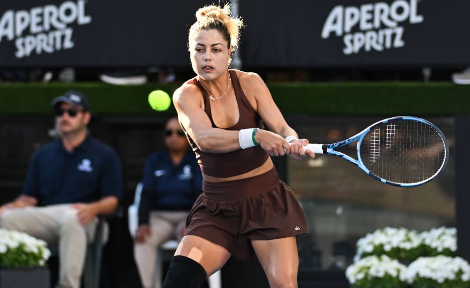 A mexicana Zarazua não escapou ao sol impiedoso autraliano. IMAGO