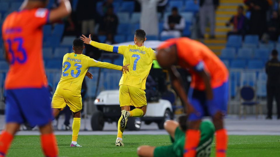 Cristiano Ronaldo coloca Al Nassr na frente da eliminatória da Liga dos Campeões Asiática