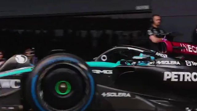 As primeiras imagens do novo Mercedes a sair para a pista