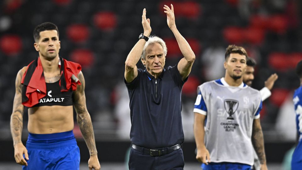 João Cancelo, Jorge Jesus e Marcos Leonardo