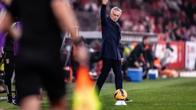 José Mourinho, treinador do Benfica