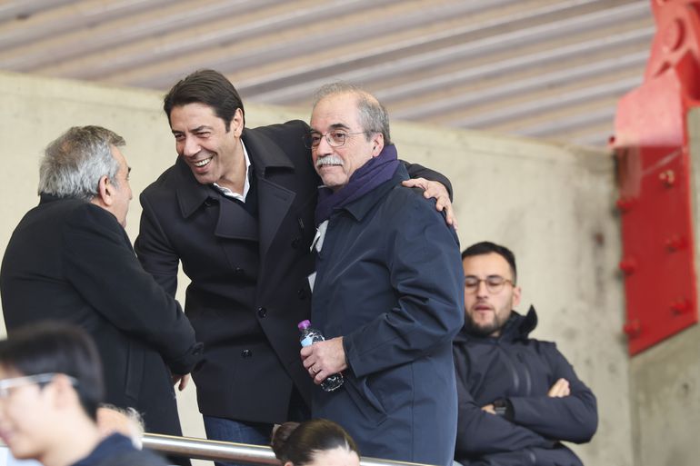 Rui Costa, presidente do Benfica, e antigo dirigente Alcino António (foto: SL Benfica)