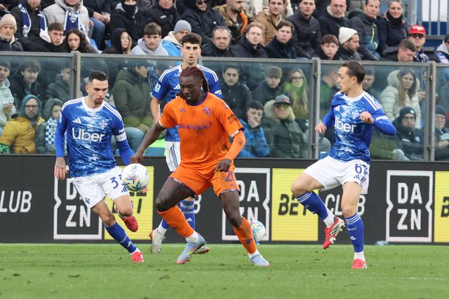 Serie A: Fiorentina bate Como e sai da zona de descida