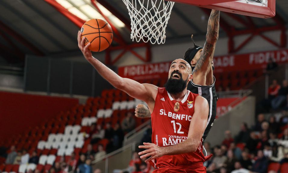 Tunisino Makram Ben Romdhane marcou 16 pontos pelos encarnados - Foto: BENFICA