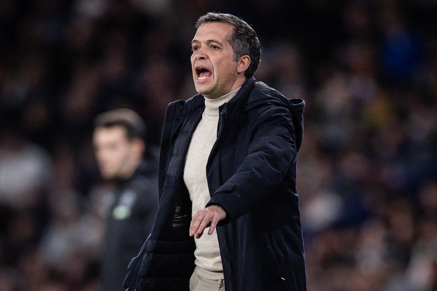 Luís Castro, treinador português do Levante, na LaLiga