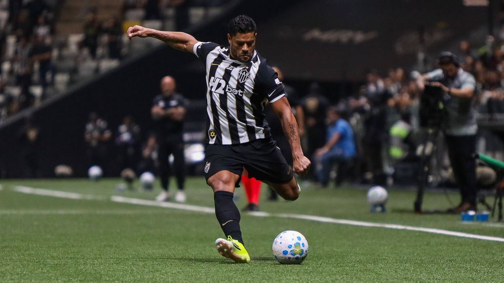 Mais um golaço de Hulk