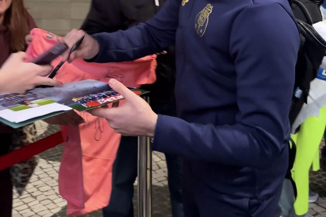 Muito apoio à chegada do FC Porto à Madeira