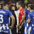 Almeyda a confrontar o árbitro no Sevilha-Alavés