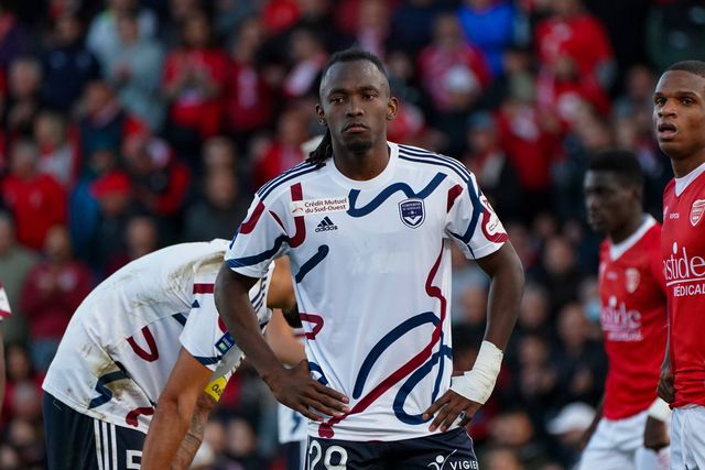 Treinador do Bordéus diz que Alberth Elis «está muito melhor»