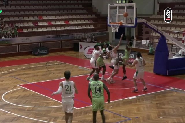 Os melhores momentos do Lusitânia-Sporting