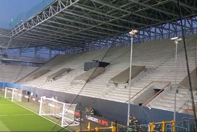 Bancadas da Atalanta prontas para receber adeptos do Sporting