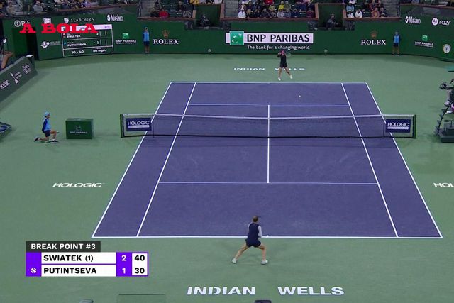 Swiatek vence e avança para quartos de final de Indian Wells