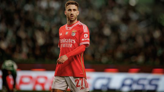 Benfica: «O Rui Costa foi jogador, sabe bem o que nós sentimos»