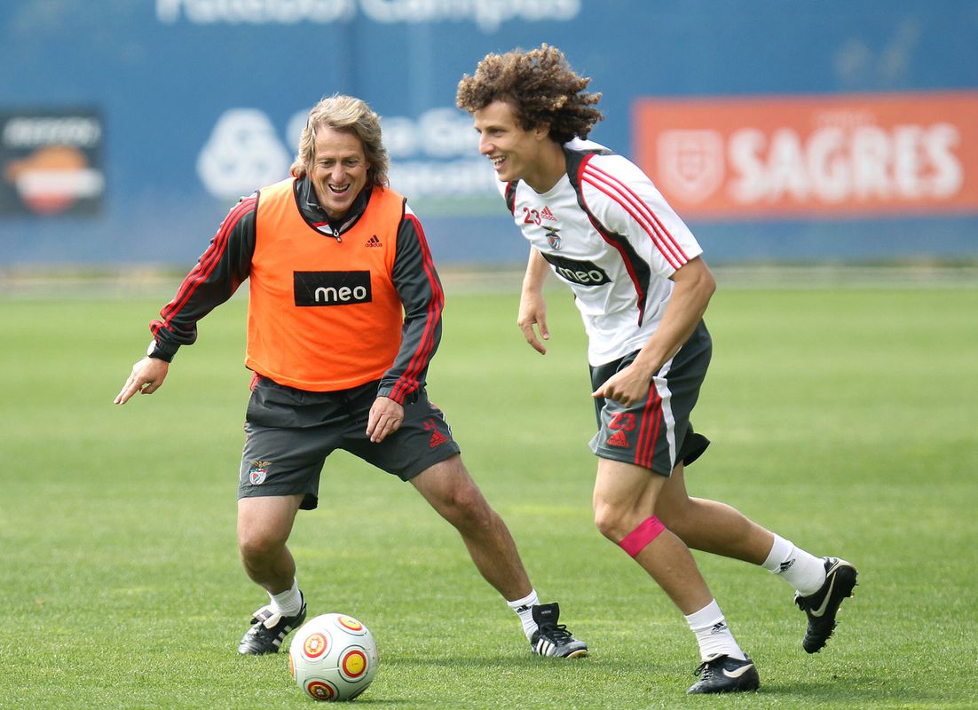 David Luiz recorda Benfica e elogia Jorge Jesus: «Potenciou-me de maneira surreal»