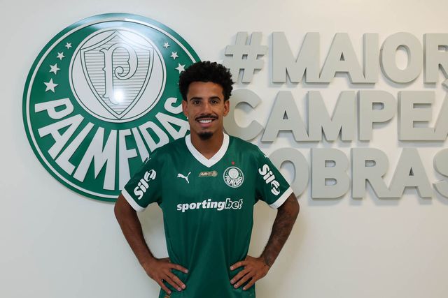 Mercado: ex-Estoril e V. Guimarães é reforço de Abel Ferreira no Palmeiras