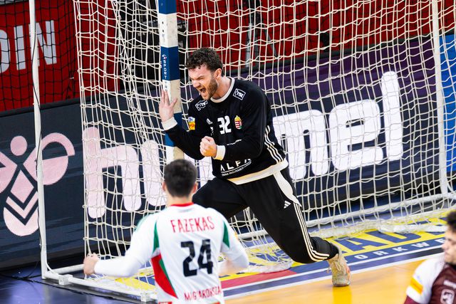 Benfica liberta Palasics para o Veszprém mas promete reação