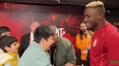 Osimhen também é craque fora dos relvados: grande gesto do avançado do Galatasaray