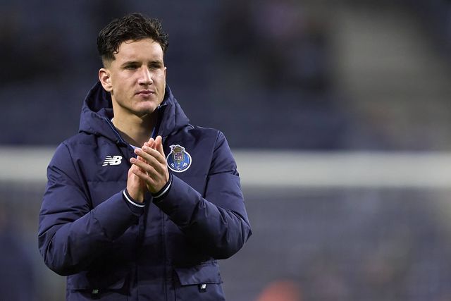 Deniz Gul novamente chamado pelos turcos